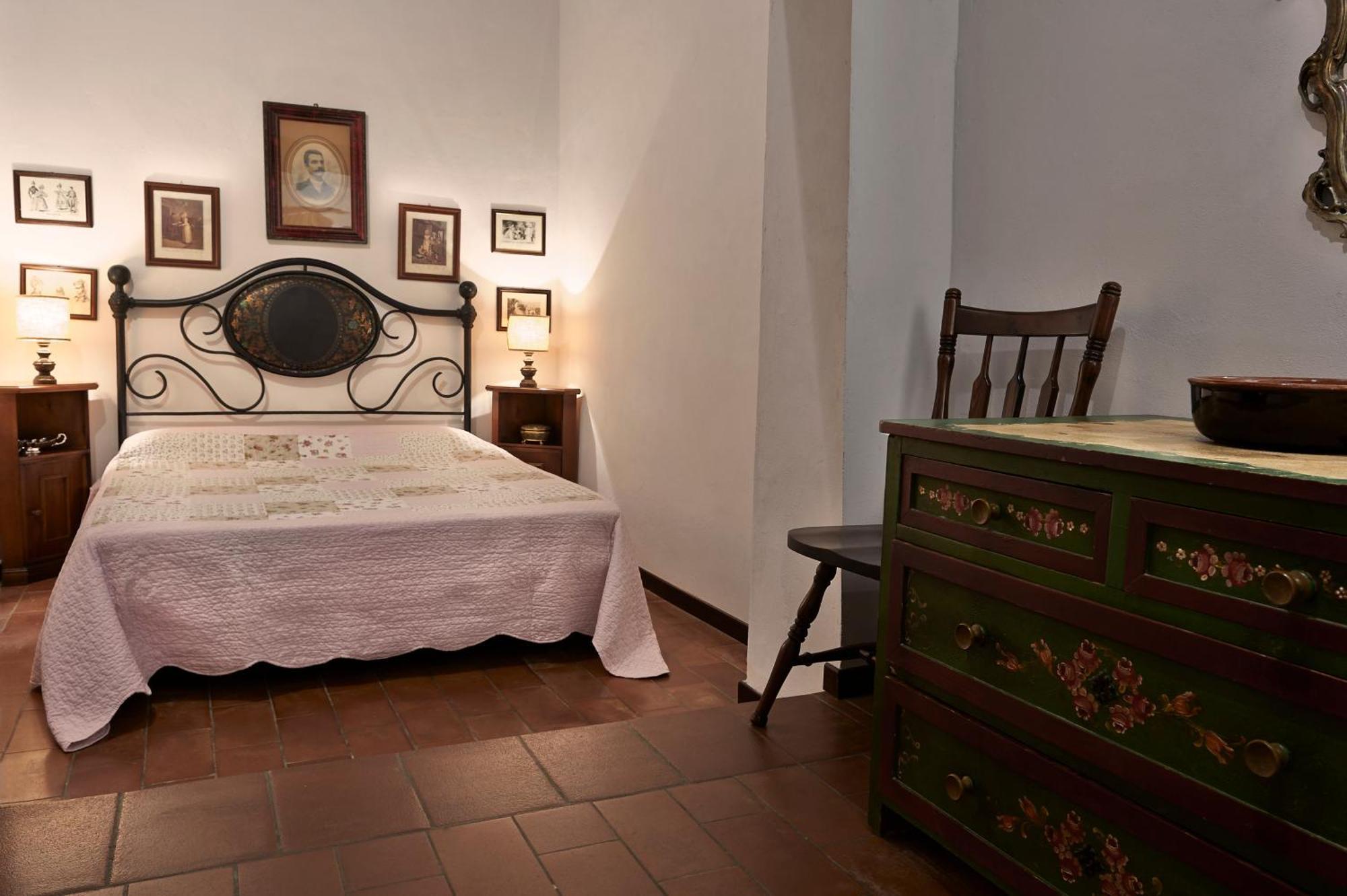 Colle Val D'Elsa - Agriturismo Bardeggiano Pokój zdjęcie